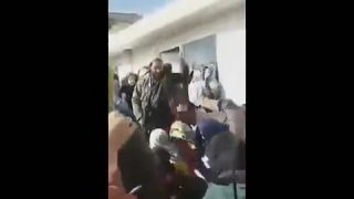 طالبان و زنان_