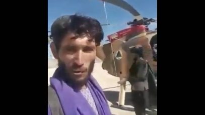 طالبان و هلیکوپتر_۱.mp4_snapshot_00.17_[2021.09.16_12.20.09]